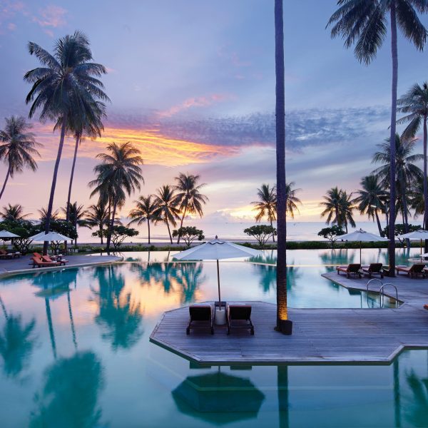 Wyndham Hua Hin Pranburi Resort Villas pool